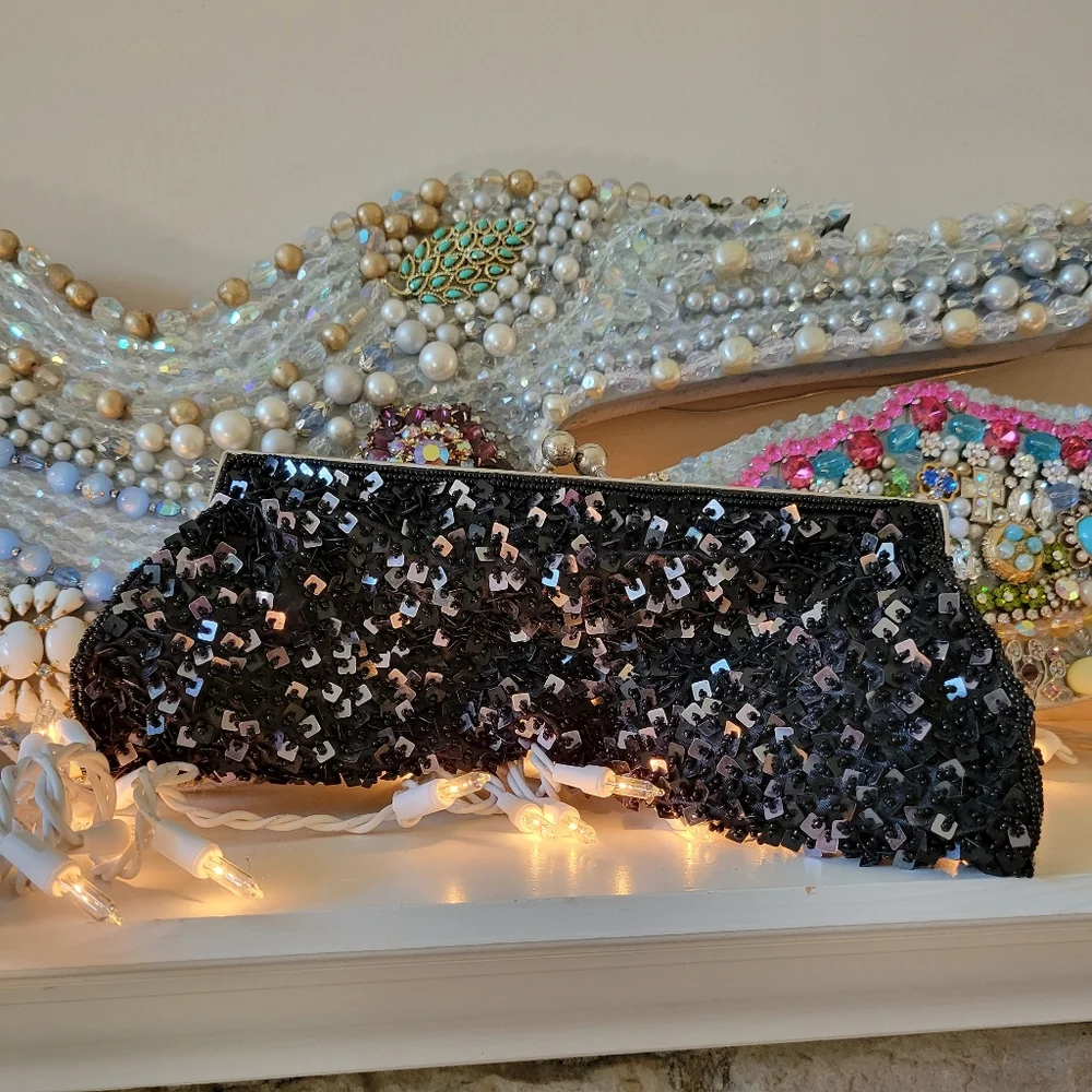 GUC ~ Nicole Lee Black Beaded Bag ~ Sparkly ~ Retro Vibe ~ Very Pretty!